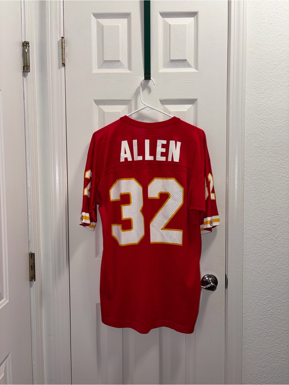 VTG Marcus Allen Kansas City Chiefs Jersey - Men’s Medium